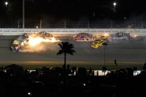 Column: Wrecking isn’t racing, makes for messy Daytona 500