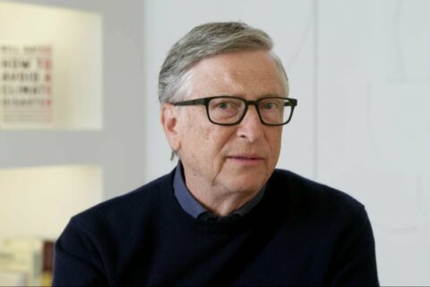 Report: Microsoft investigated Gates before he left board