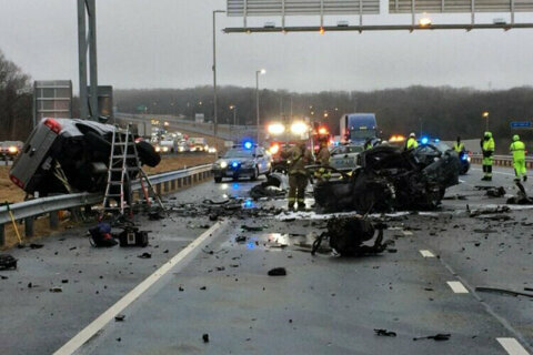 Police ID 3 who died in 4-vehicle I-95 crash in Dale City