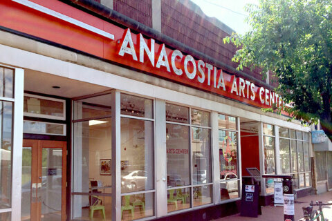 Anacostia Arts Center promotes Black fashion, food, health in Southeast DC