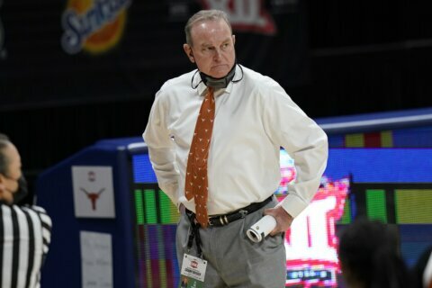 Texas' Schaefer knows how to win in March, Longhorns 'ready'