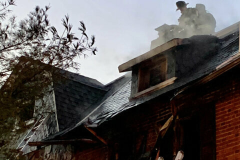 13 displaced after Petworth fire