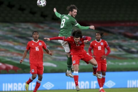 Ireland's qualifying campaign sinking, coach under pressure