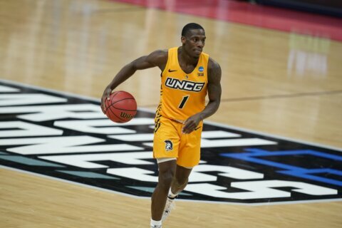UNCG faces Coppin State