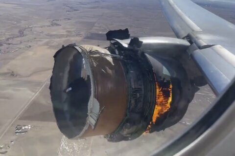 Exam finds multiple cracks in part of United jet’s engine