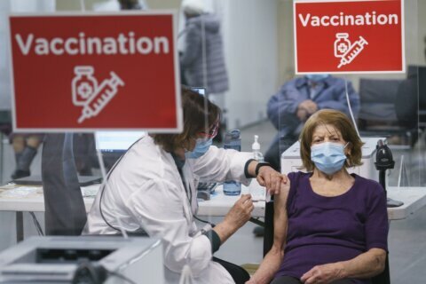 Canada lags in vaccinations but expects to catch up quickly