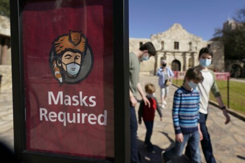 Texas Supreme Court temporarily blocks mask mandates
