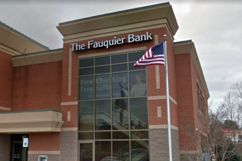 Fauquier Bank, Virginia National will merge April 1