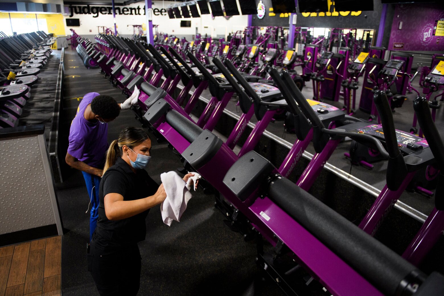 planet fitness cherry hill phone number