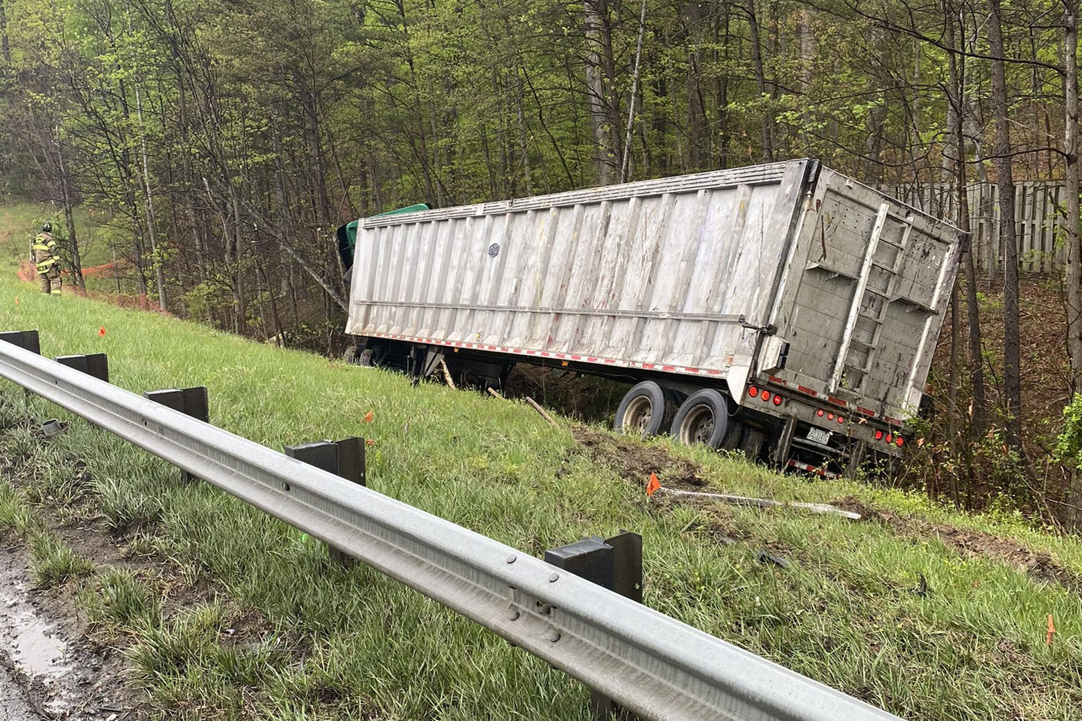 A crash late Monday morning between two trucks, including a car carrier and a trash hauler, jammed traffic on Interstate 95 around Fredericksburg in Stafford County, Virginia, leading to an 11-mile backup. 