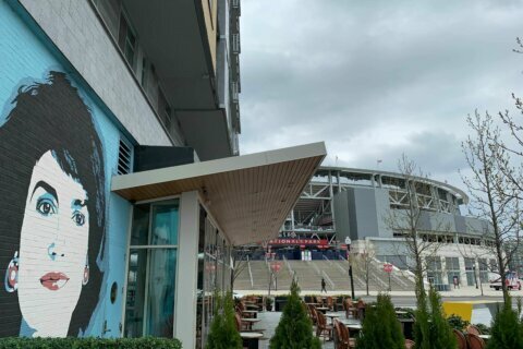 Restaurants anxious for fans to come, team to play at Nationals Park again