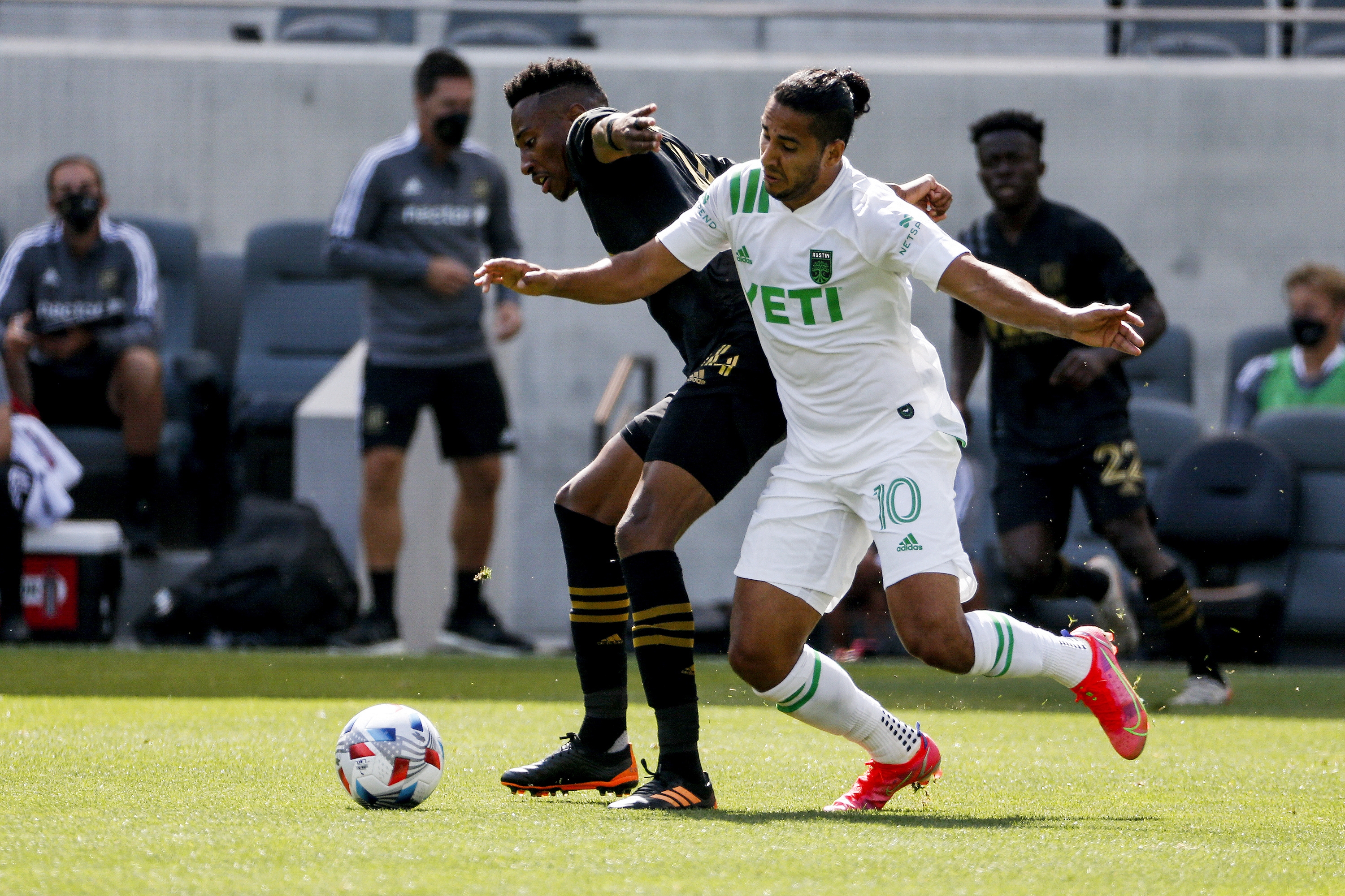 Austin FC tops LAFC 2-1; Vela reaches milestone with a PK - The