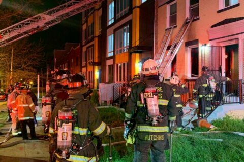 7 people homeless after late night DC fire