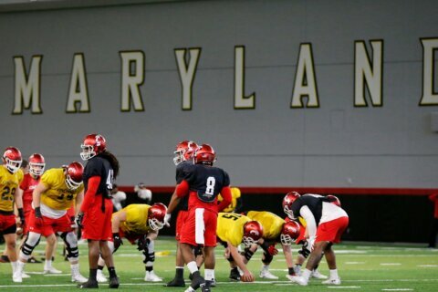 Maryland to name Cole Field House football center after Billy Jones, Darryl Hill