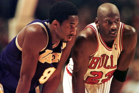 Michael Jordan to present Kobe Bryant at Hall of Fame induction