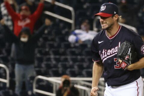 Nationals opt for 4-man rotation with Stephen Strasburg on IL