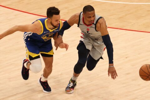 After limiting Stephen Curry, Russell Westbrook says respect his defense