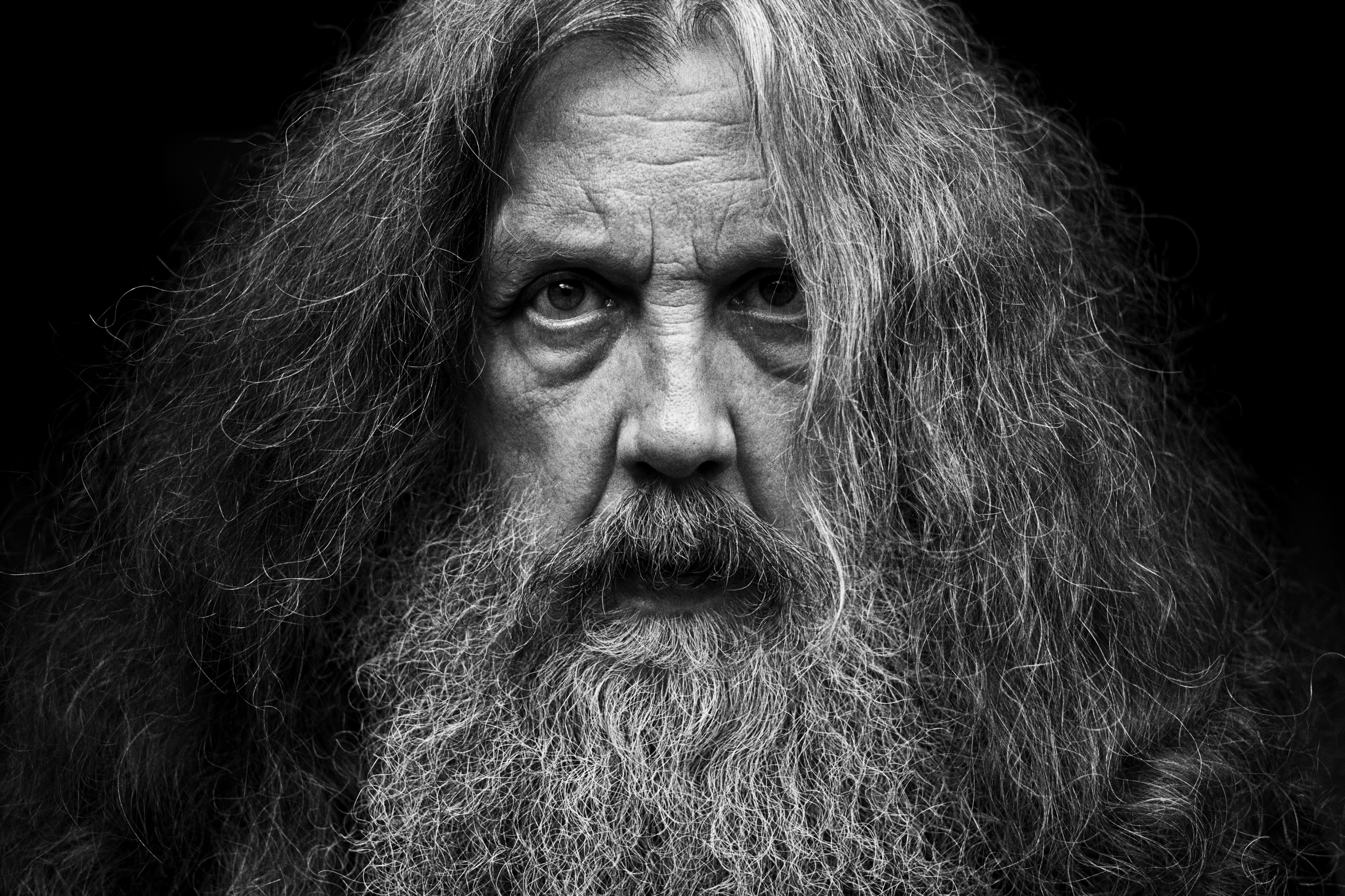 ALAN MOORE WORLD *: Fiction, Opera and Magicians