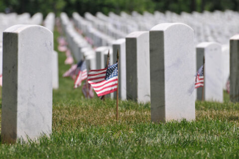 Arlington National Cemetery readies for Memorial Day events, visitors