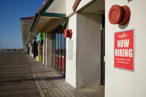 Beach town businesses welcome visitors as they struggle to find employees