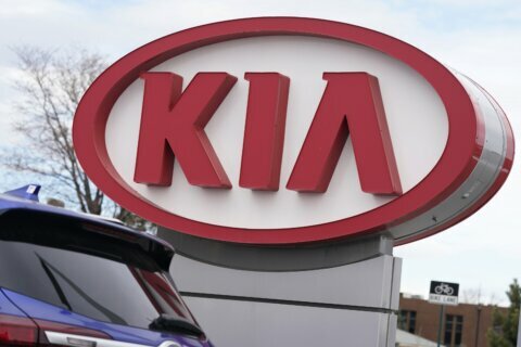 Kia recalls vehicles a 2nd time, owners should park outside
