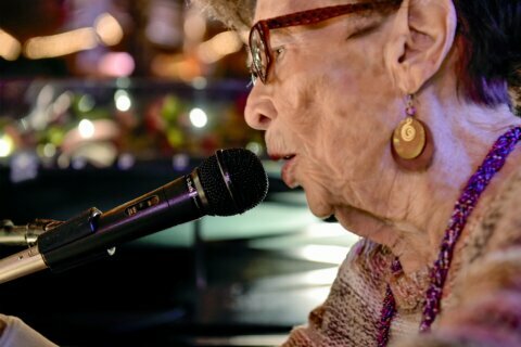‘Piano Pat,’ Montana Tiki bar entertainer for decades, dies