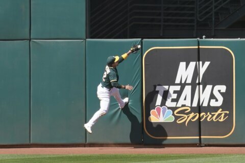 Laureano saves A’s with glove, then hits decisive HR vs O’s