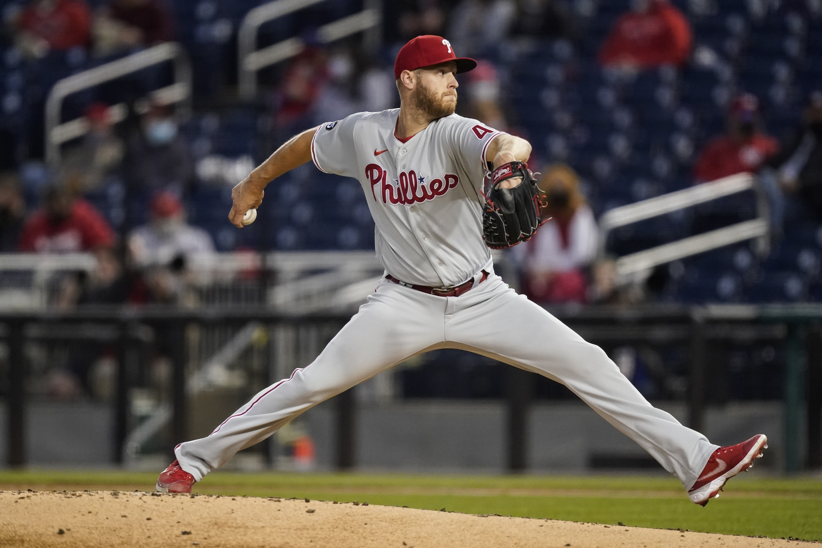 Nats look to even the series in Game 2 at Phillies