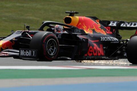 Bottas takes pole for Portuguese GP, denies Hamilton 100th