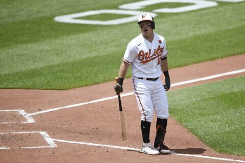 LEADING OFF: O’s lose 14 straight, Blue Jays back in Buffalo
