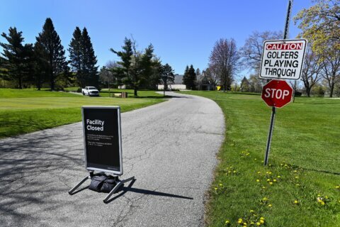 Ontario allows for golf and announces a staged reopening