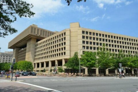 Maryland, Virginia senators urge Biden to resume plans for new FBI headquarters