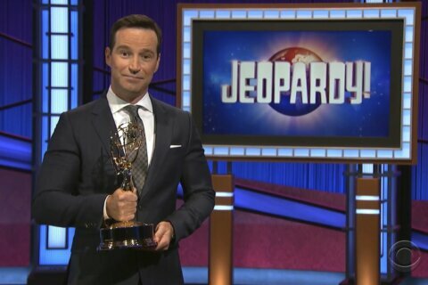 ‘Jeopardy!’ producer Richards named host; role for Bialik