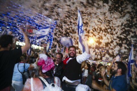 Israel OKs contentious Jerusalem march, weeks after war