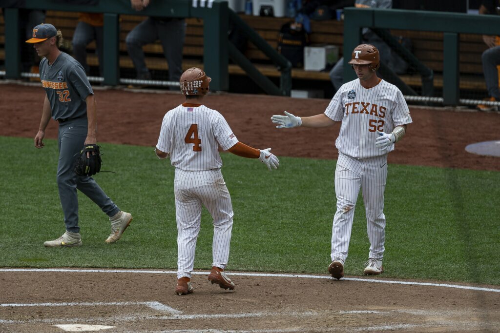 NCAA Division I Baseball Super Regionals Glance | WTOP