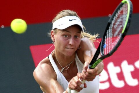 Samsonova completes remarkable week by winning German Open