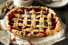 Delicious Homemade Cherry Pie with a Flaky Crust