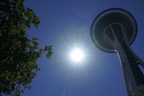 Blackouts in US Northwest due to heat wave, deaths reported