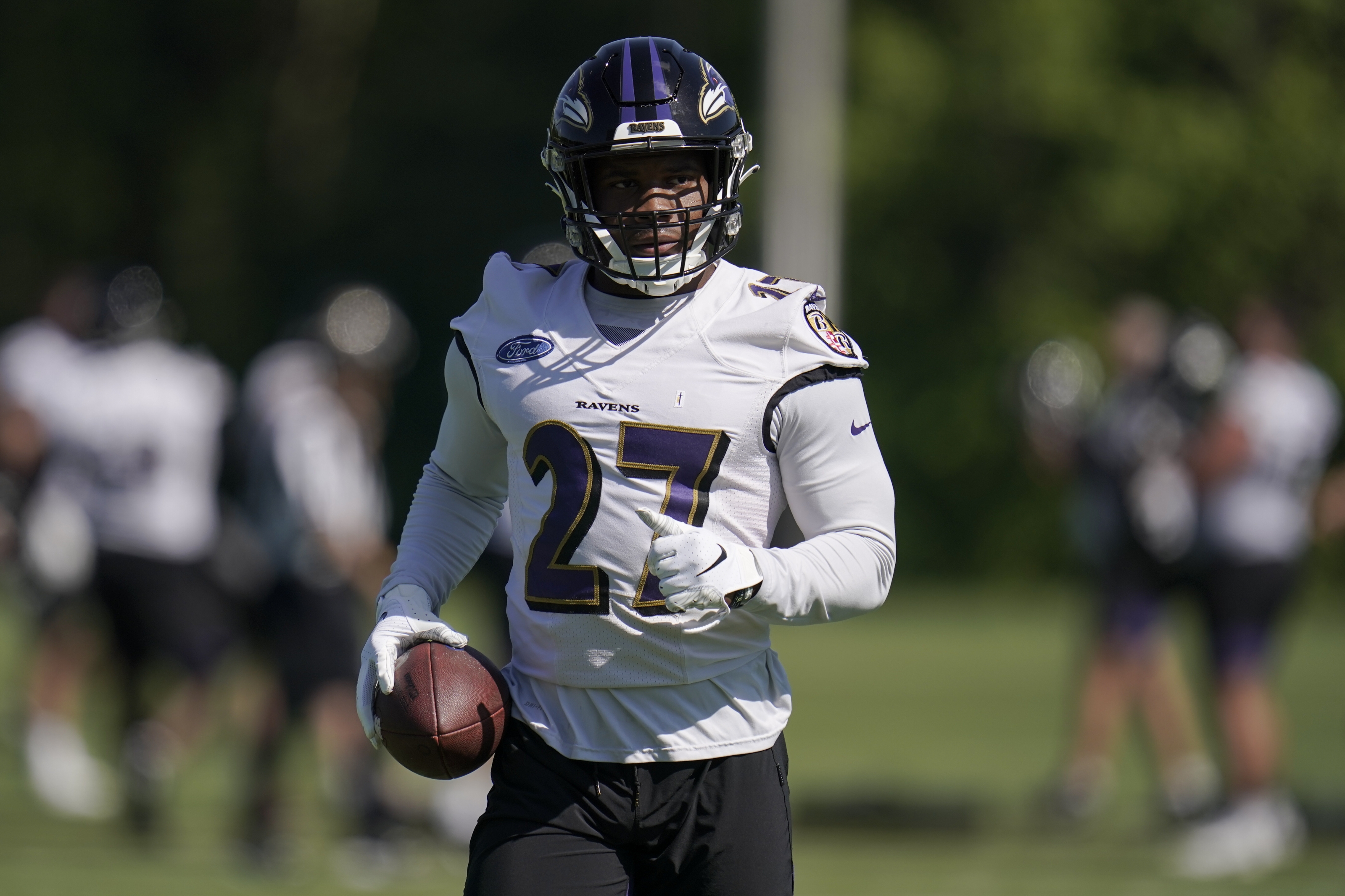 Dobbins and Edwards finally healthy together for Ravens