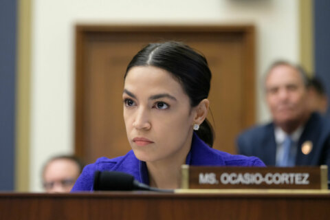 AOC says she is ‘inclined to say yes’ as to whether Justice Breyer should retire