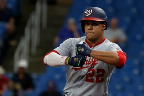 Juan Soto adds shimmy to the Soto Shuffle in at-bat vs. Rays’ Tyler Glasnow