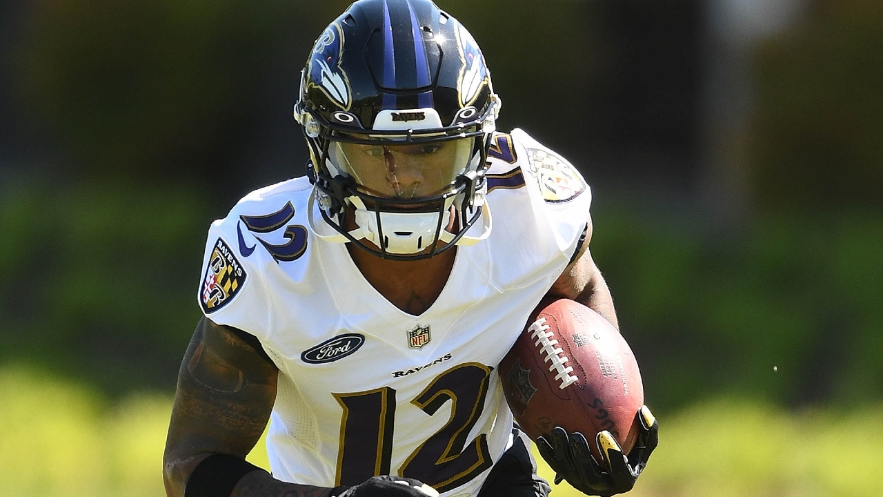 Ravens receiver Rashod Bateman opts for surgery, out for the season