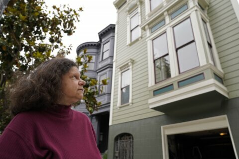 Census takers worry that apartment renters were undercounted