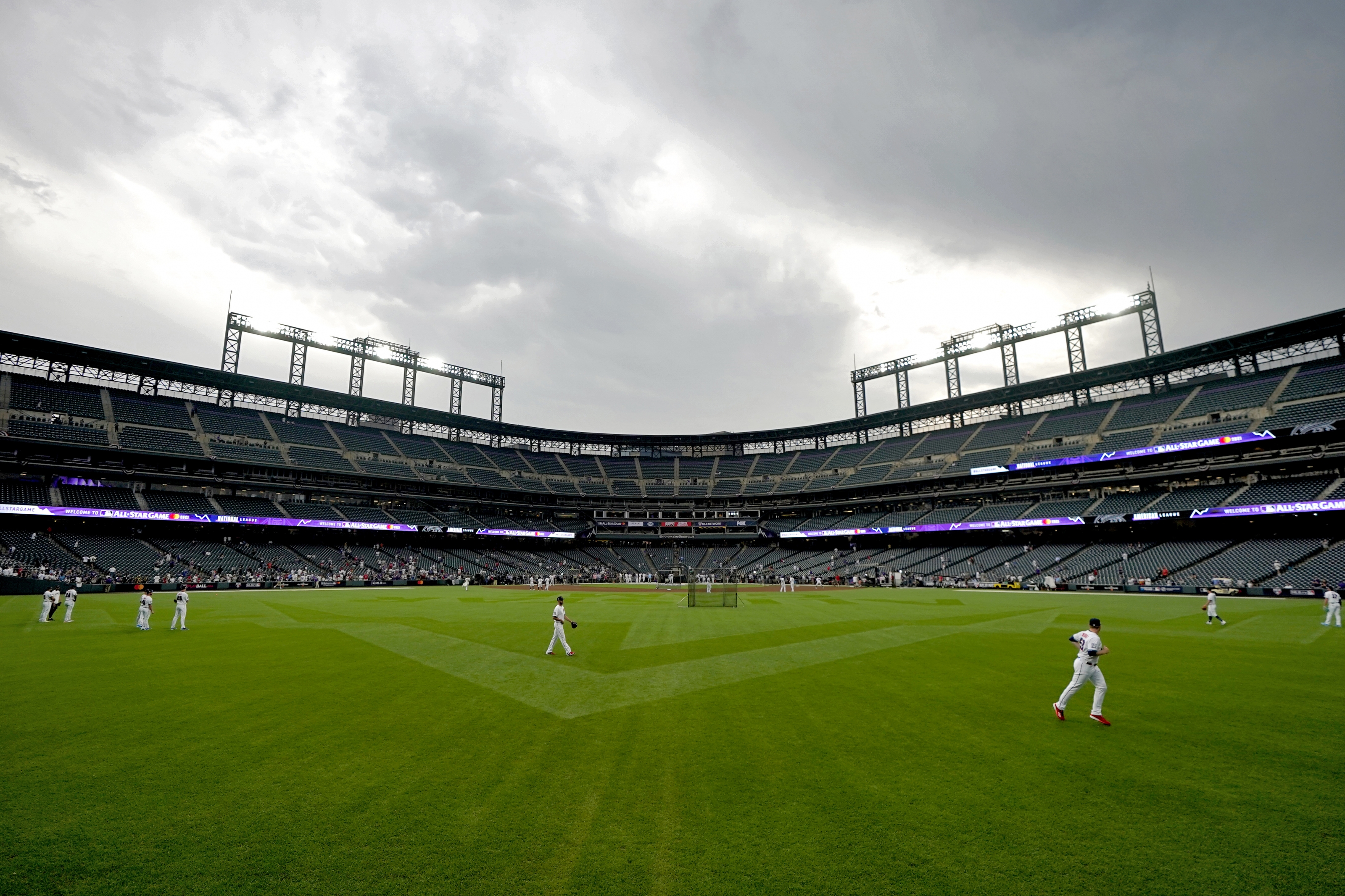 Corbin Burnes' arm, Owen Miller's bat lead Brewers to 5-1 victory