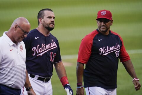 Nats slugger Schwarber exits early with hamstring injury