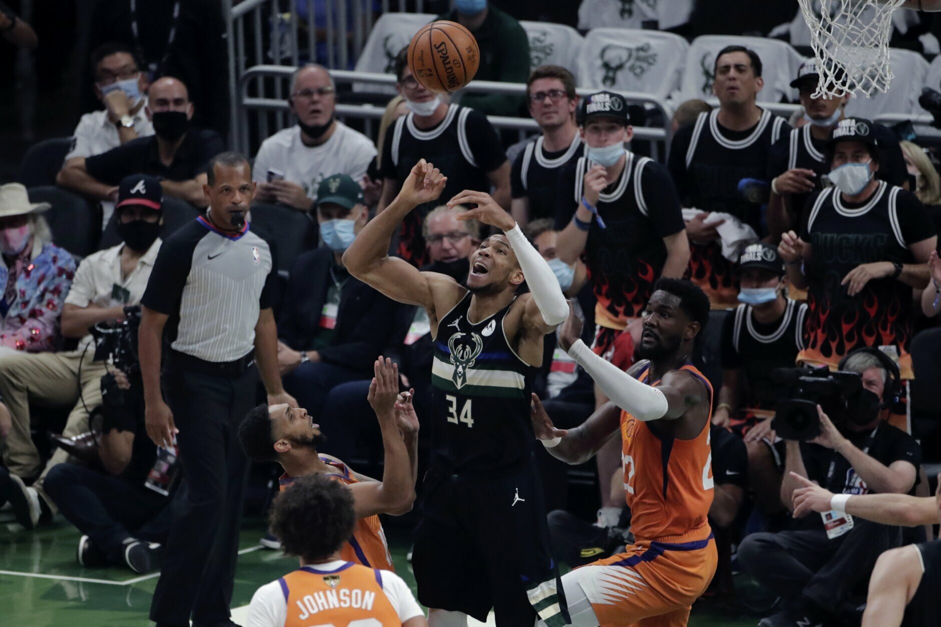 Fans Are Offended By Milwaukee Bucks' Jersey Design - Game 7