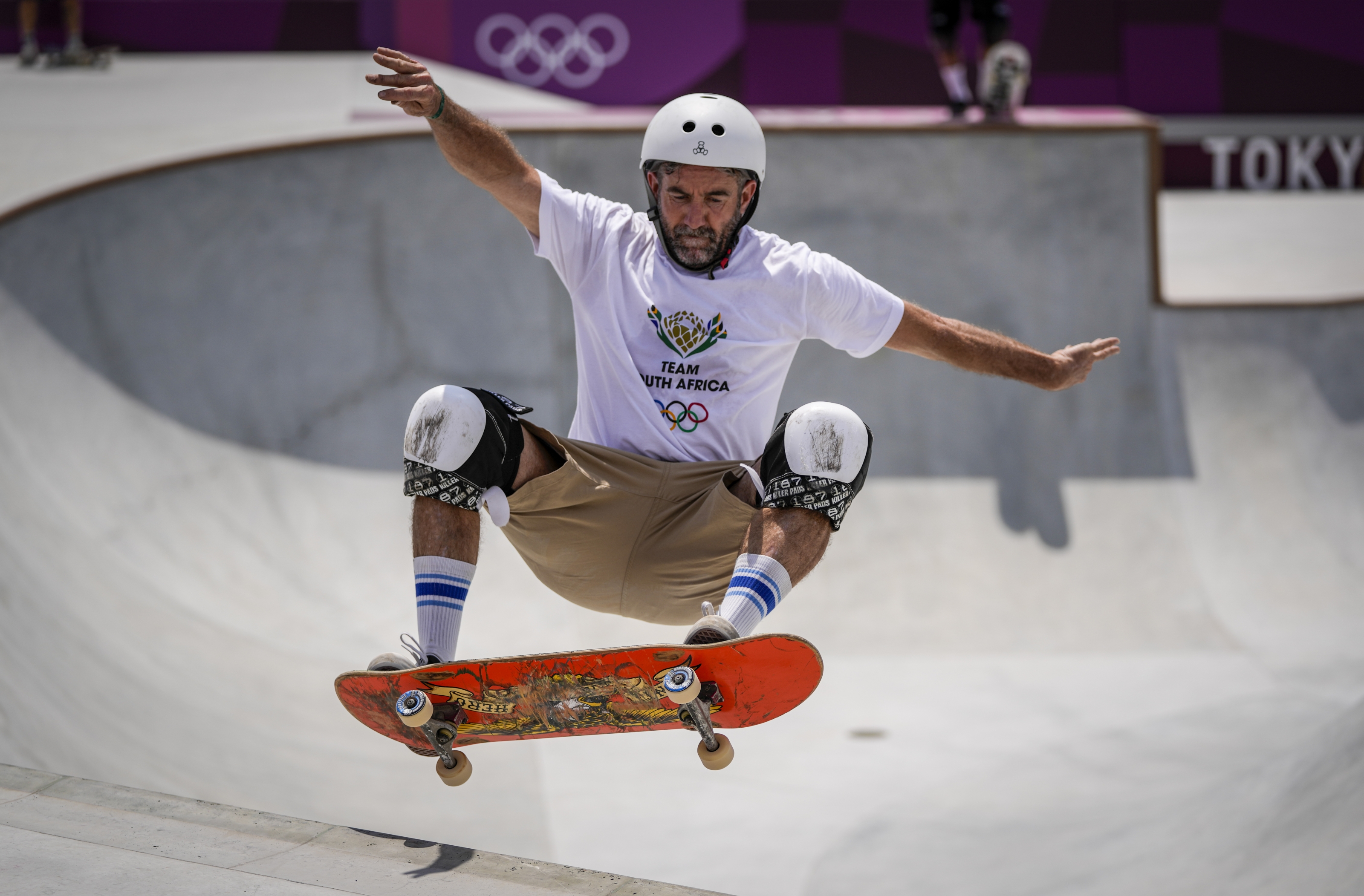 At 46 African Skateboarder Finally Wows Mom At Tokyo Games Wtop