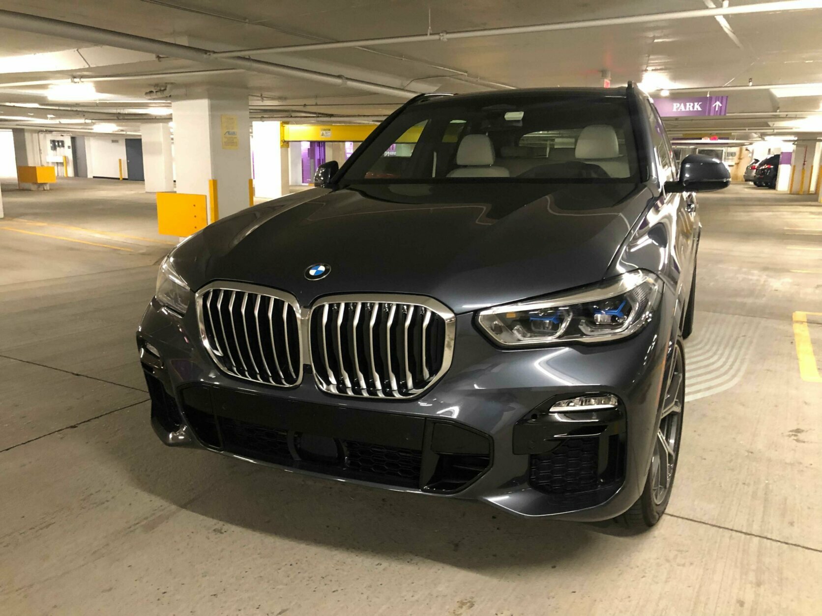 2021 BMW X5 Plug-in Hybrid Review