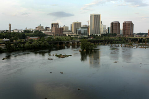 Health officials warn against swimming in James River
