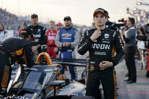 Erratic driving upends IndyCar’s championship race